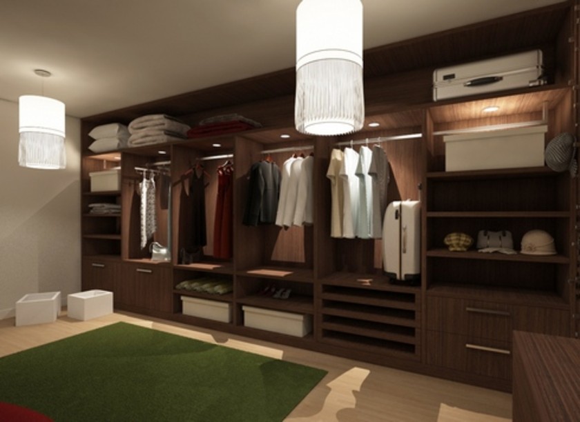 Классическая гардеробная комната из массива с подсветкой Геленджик